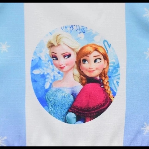 🎉Adorable Frozen twirl panel dress! - Picture 4 of 7